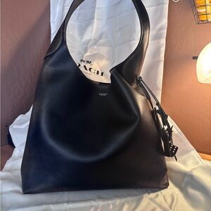Coach loved Leather Brooklyn 39 Women's Bag